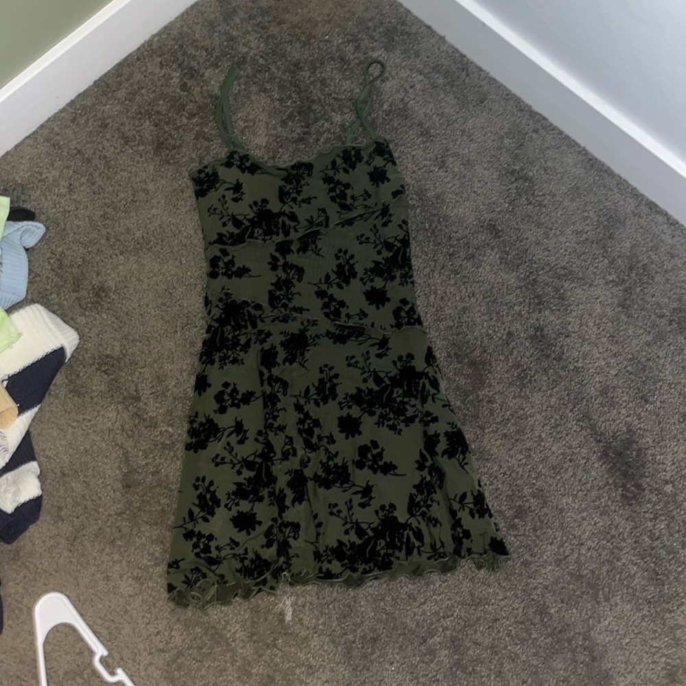 Green maxi dress